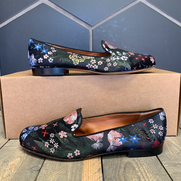 Valentino Garavani Shoes - Used W/O Box! Womens Valentino Garavani Floral Black Slip On Loafers Size Size 7
